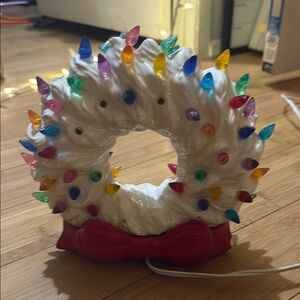 Vintage Festive Wreath Light Decor with Multicolor Bulbs